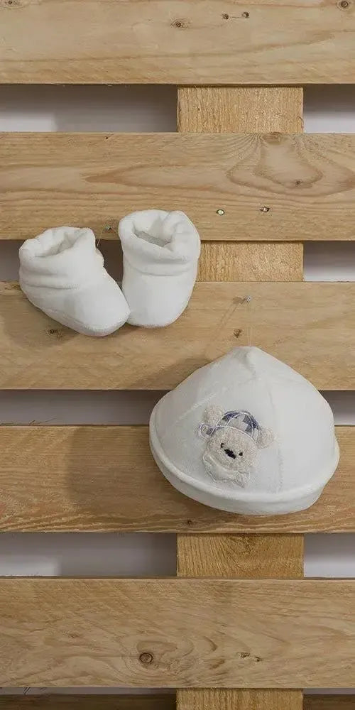Cappellino con scarpette neonato in ciniglia Gary S7205