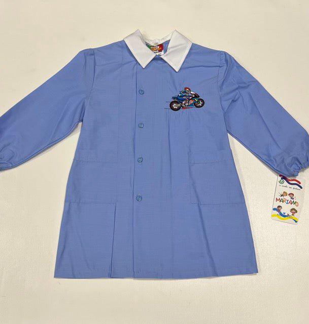 Grembiule scuola elementare bambino celeste con abbottonatura laterale Moto MN906