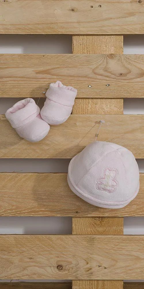Cappellino con scarpette neonata in ciniglia Gary S7222
