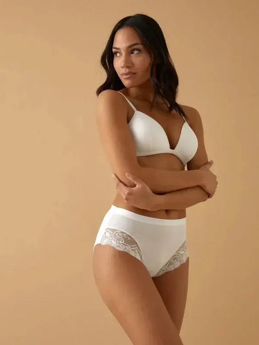 Confezione da 3 slip donna modello slip midi a vita alta Jadea in pizzo 521