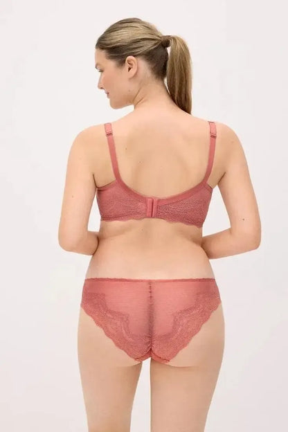 Coordinato reggiseno balconcino con ferretto coppa C e slip midi Ysabel Mora 10840