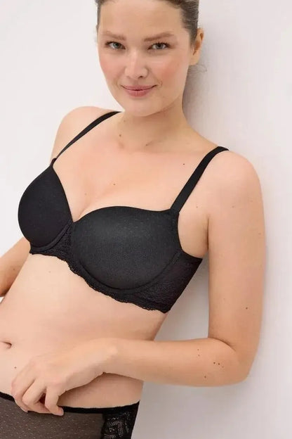Coordinato reggiseno balconcino con ferretto coppa C e slip midi Ysabel Mora 10840