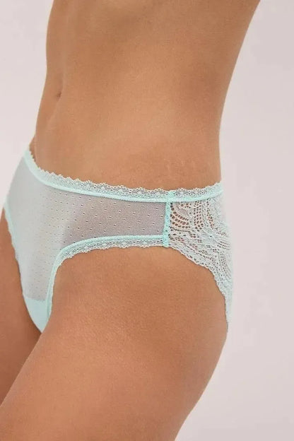 Coordinato reggiseno balconcino con ferretto e slip Ysabel Mora 10839