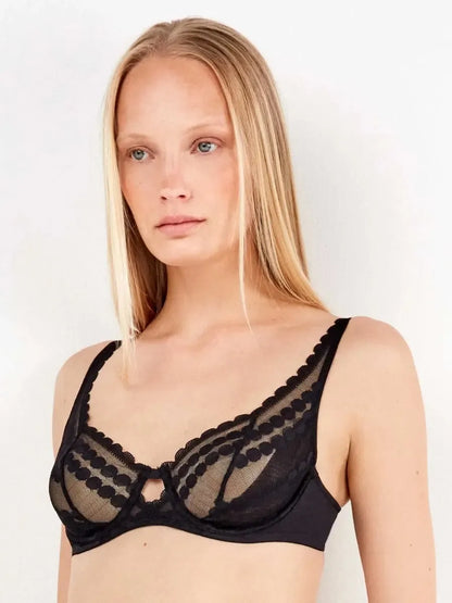 Coordinato reggiseno balconette con ferretto e brasiliana Gisela 10128