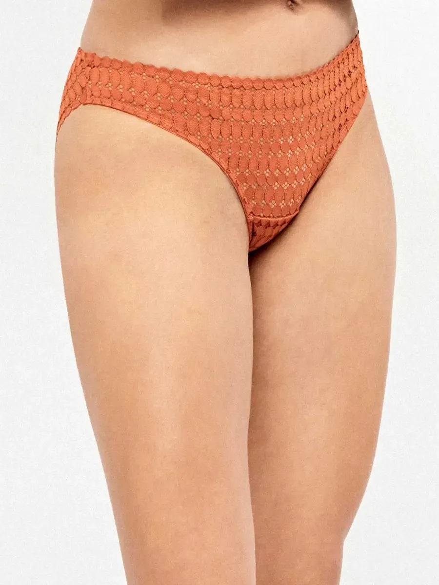 Coordinato reggiseno con ferretto e slip in coppa C Gisela 10158