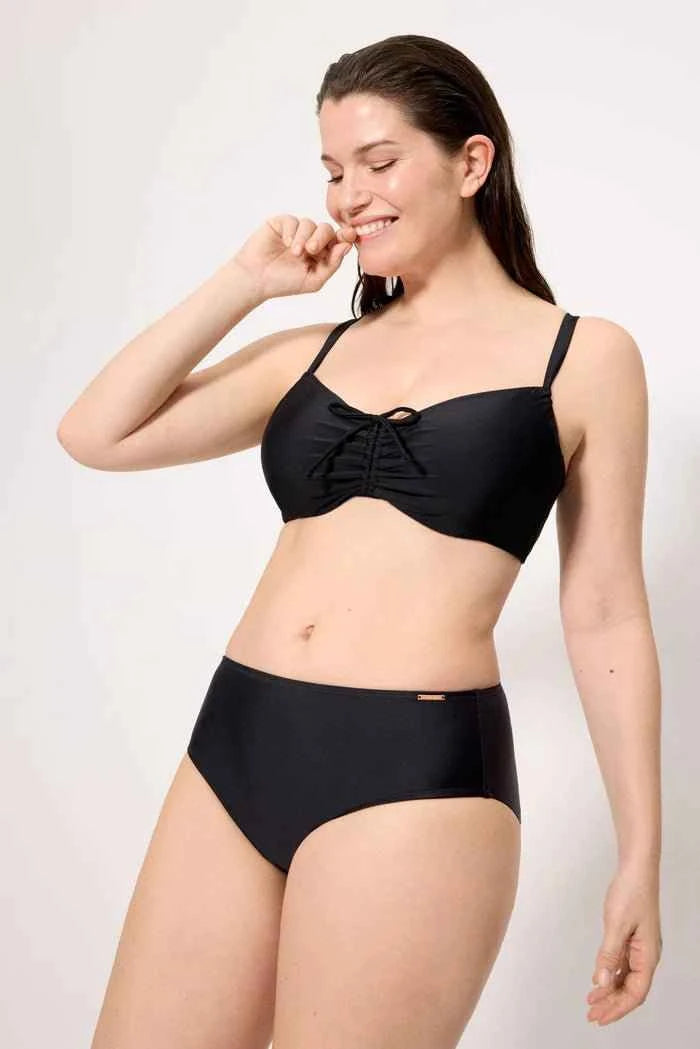 Costume da bagno donna bikini con ferretto coppa D e slip midi snellente Ysabel Mora 83310