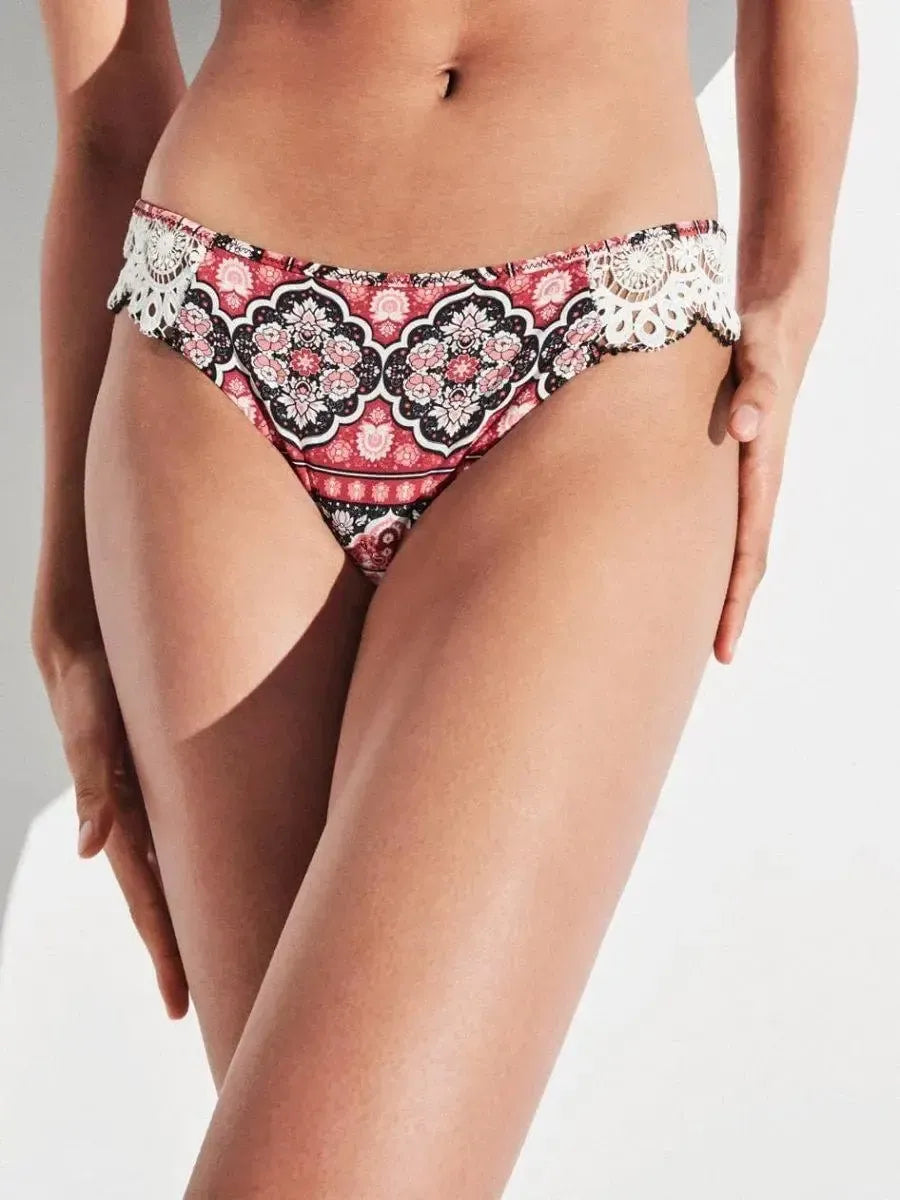 Costume da bagno donna top bikini a triangolo coppa B e slip mini Gisela 2/30039S