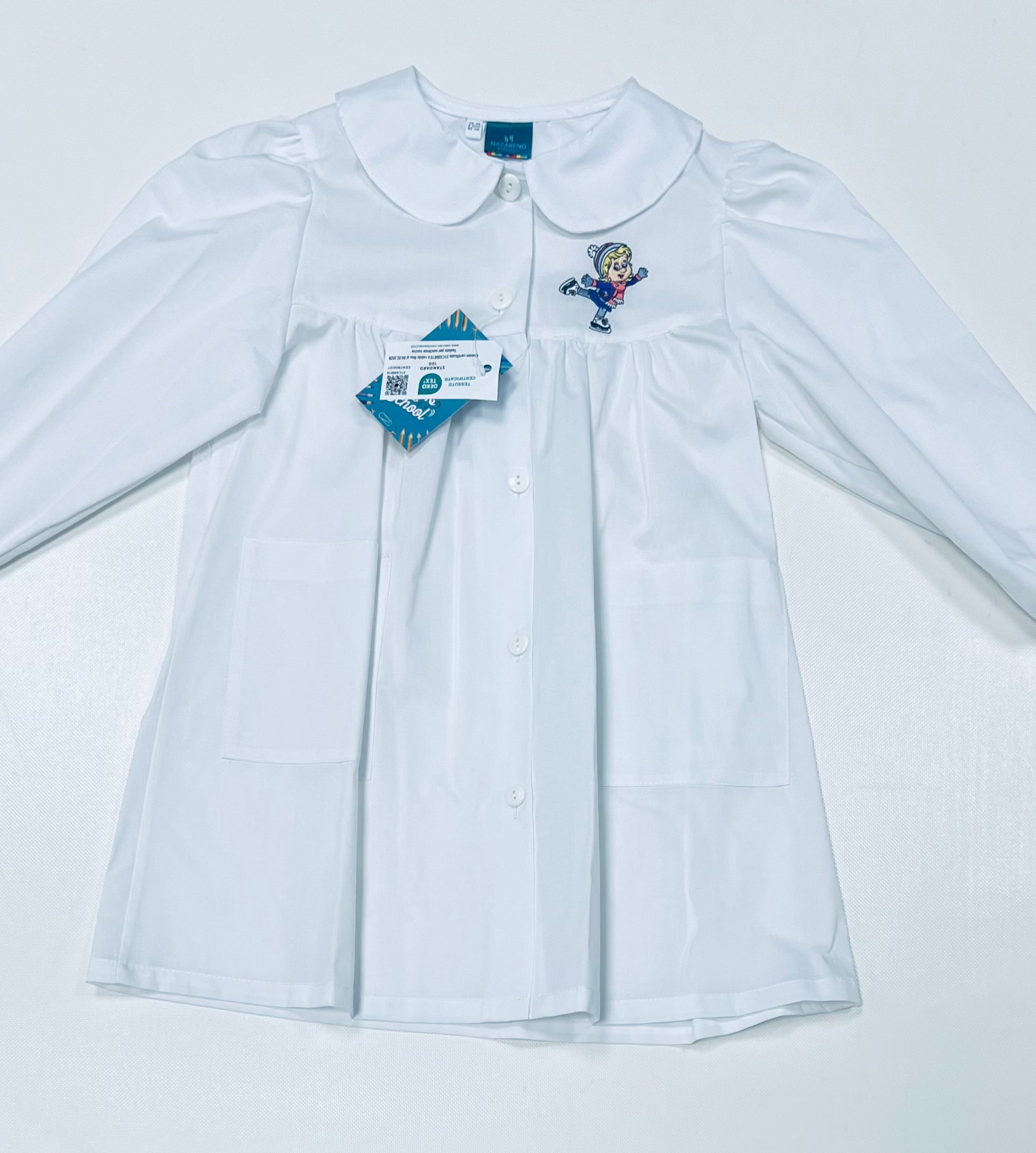 Grembiule asilo bambina bianco con abbottonatura centrale Nazareno Gabrielli ricamo Pattinaggio 0741