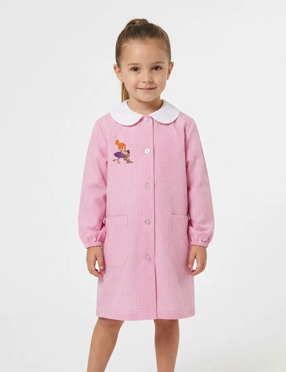 Grembiule asilo bambina con abbottonatura centrale Siggi ricamo Ballerina con bassotto quadretti rosa 4331
