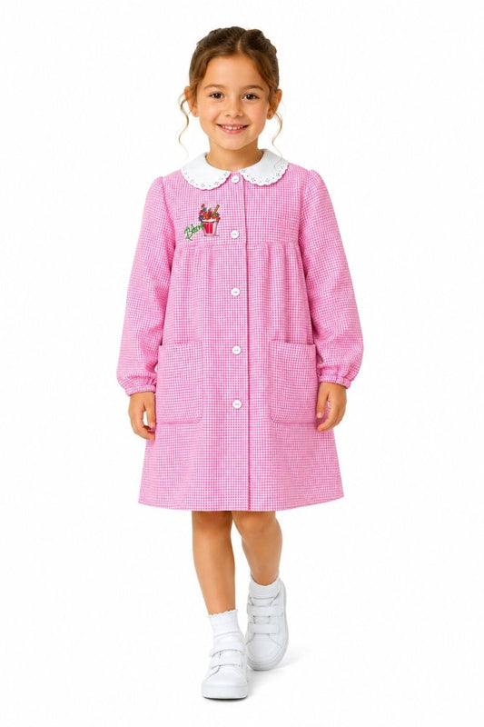Grembiule asilo bambina con abbottonatura centrale Siggi ricamo Bloom quadretti rosa 4335