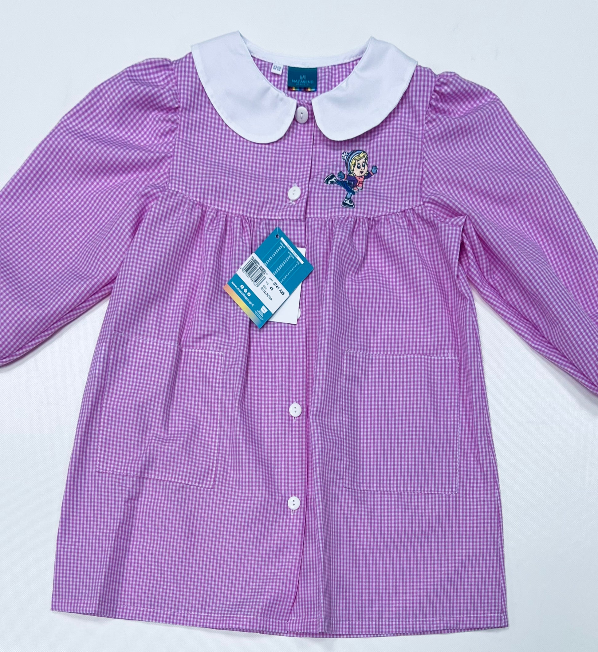 Grembiule asilo bambina quadretti rosa con abbottonatura centrale Nazareno Gabrielli ricamo Pattinaggio 0741