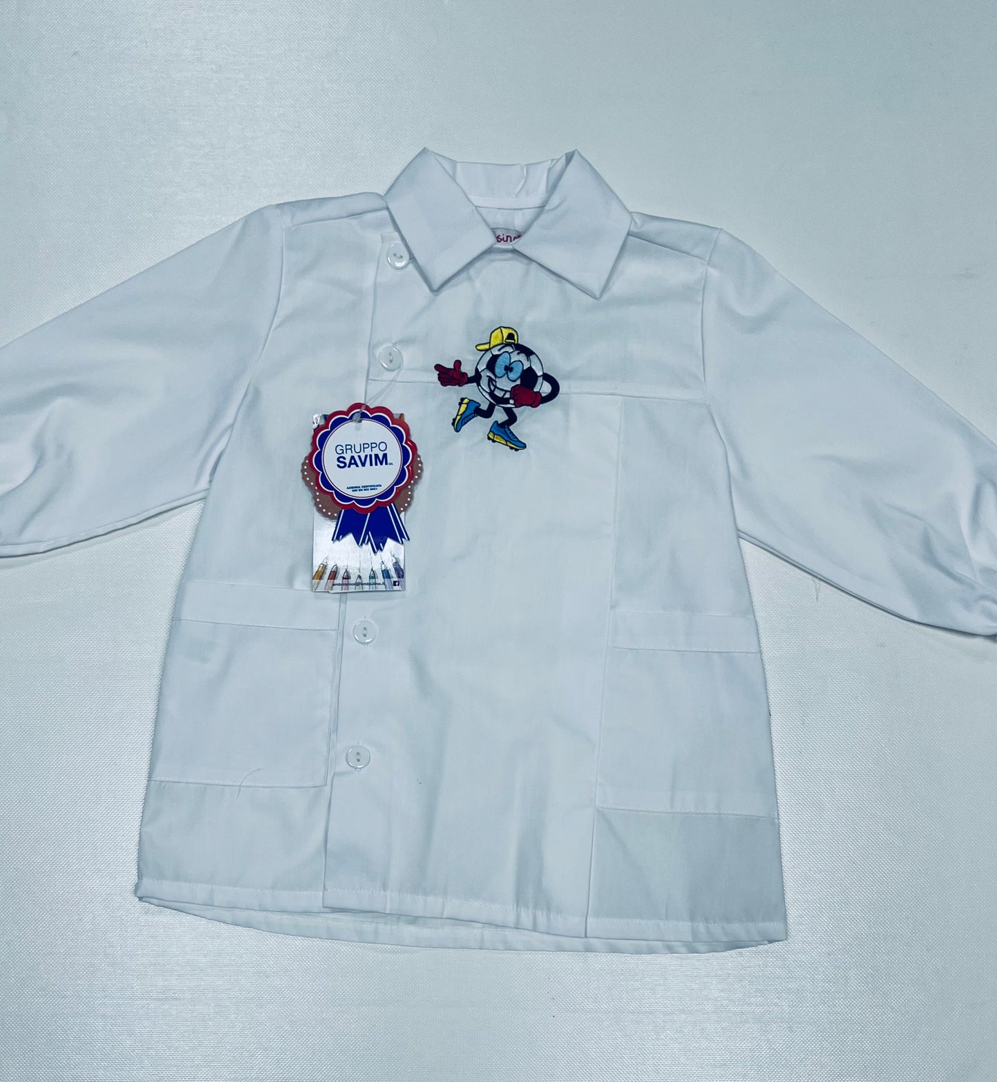Grembiule asilo bambino con abbottonatura laterale Ambrosino ricamo Calcio R501