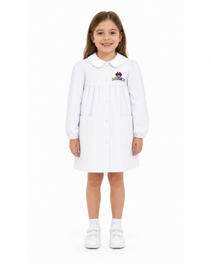Grembiule asilo bianco bambina made in Italy con abbottonatura centrale Disney ricamo Minnie G102