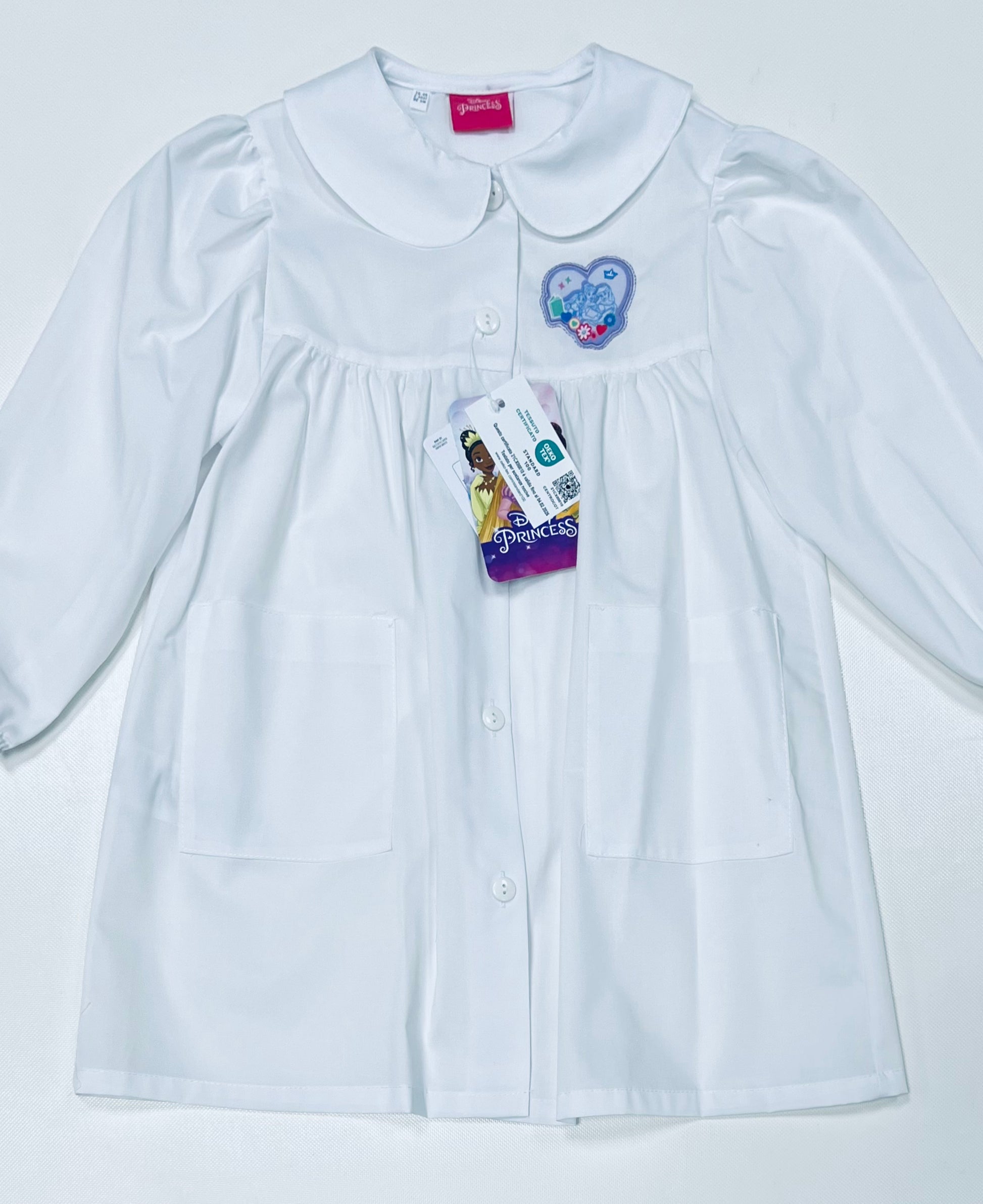 Grembiule asilo bianco bambina made in Italy con abbottonatura centrale Disney ricamo Principesse G106