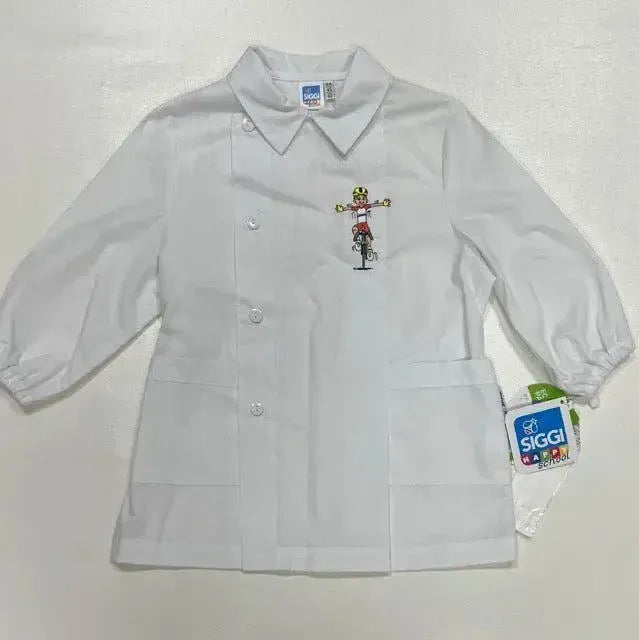 Grembiule asilo bianco bambino con abbottonatura laterale Siggi ricamo Bici 3889