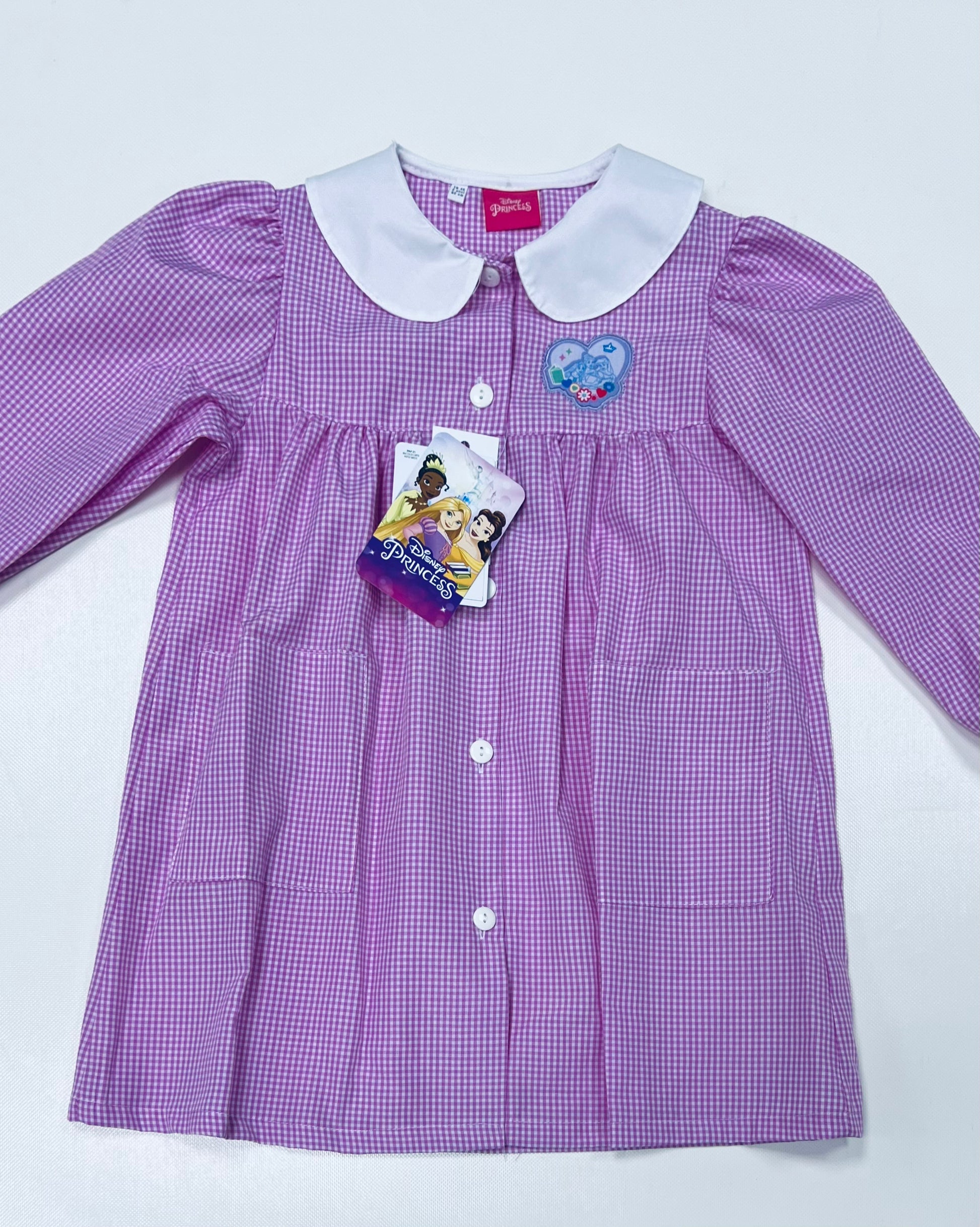 Grembiule asilo quadretti rosa bambina made in Italy con abbottonatura centrale Disney ricamo Principesse G106