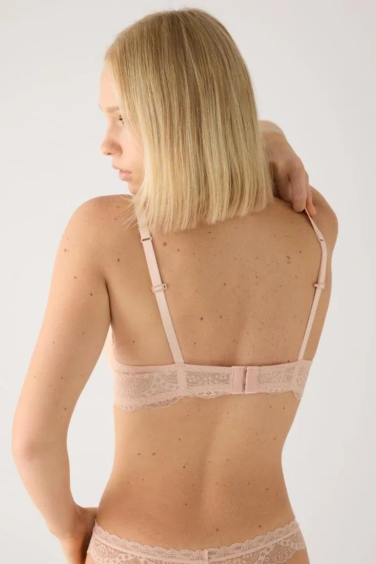 Reggiseno balconcino con ferretto coppa C Ysabel Mora 10844